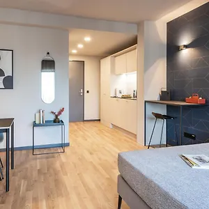 Ipartment Frankfurt Airport 酒店