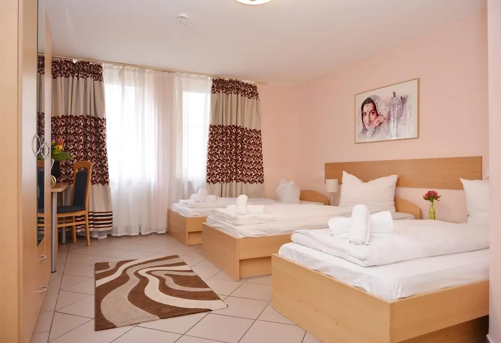 Crown Hotel Frankfurt am Main