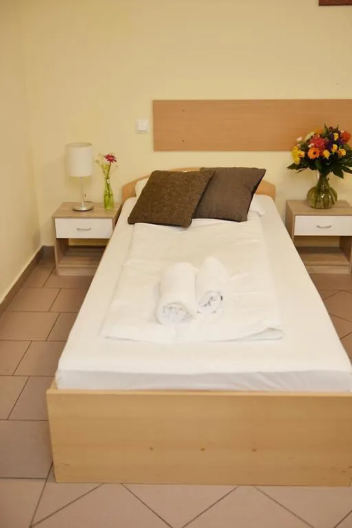 Crown Hotel Frankfurt am Main
