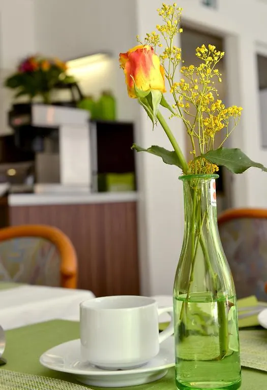 Crown Hotel Frankfurt am Main