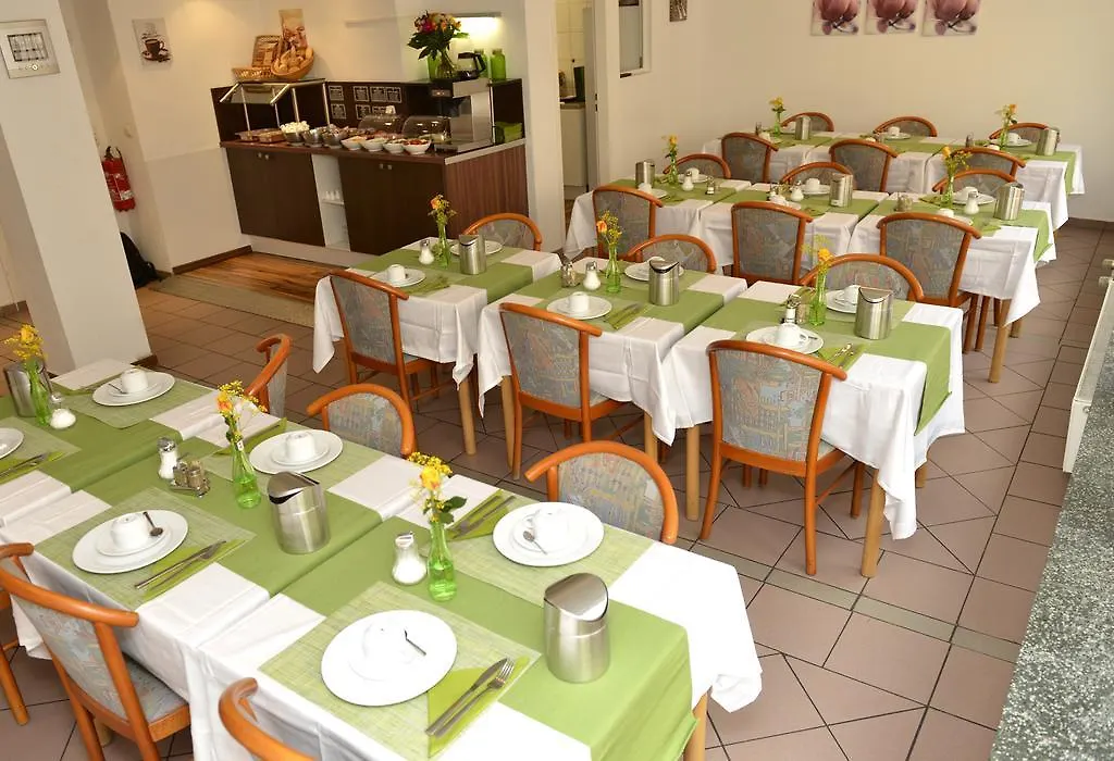 Crown Hotel Frankfurt am Main